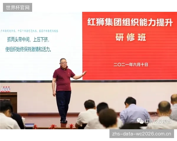 赖斯不仅是防守大闸,其精准的出球能力也是教练组发动快速反击的起点。 赖斯不仅是防守大闸,其精准的出球能力也是教练组发动快速反击的起点。
